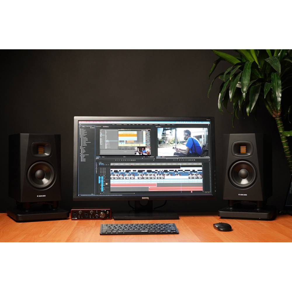 Студійний монітор ADAM AUDIO T5V