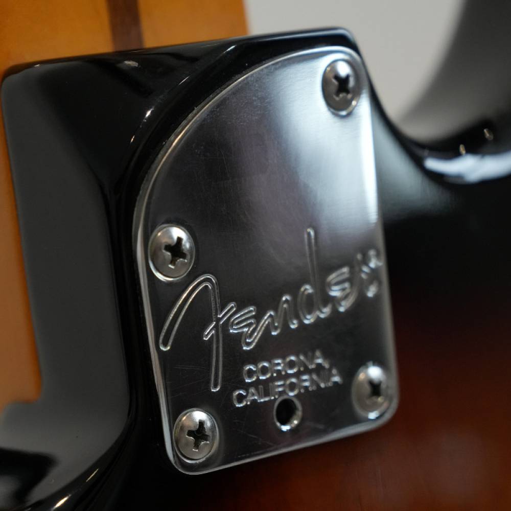 Электрогитара Fender American Deluxe STRATOCASTER V NECK 2TSB