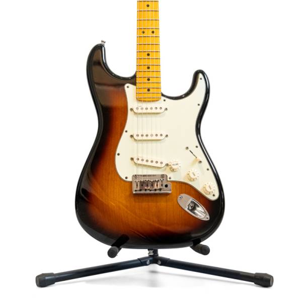 Електрогітара Fender American Deluxe STRATOCASTER V NECK 2TSB