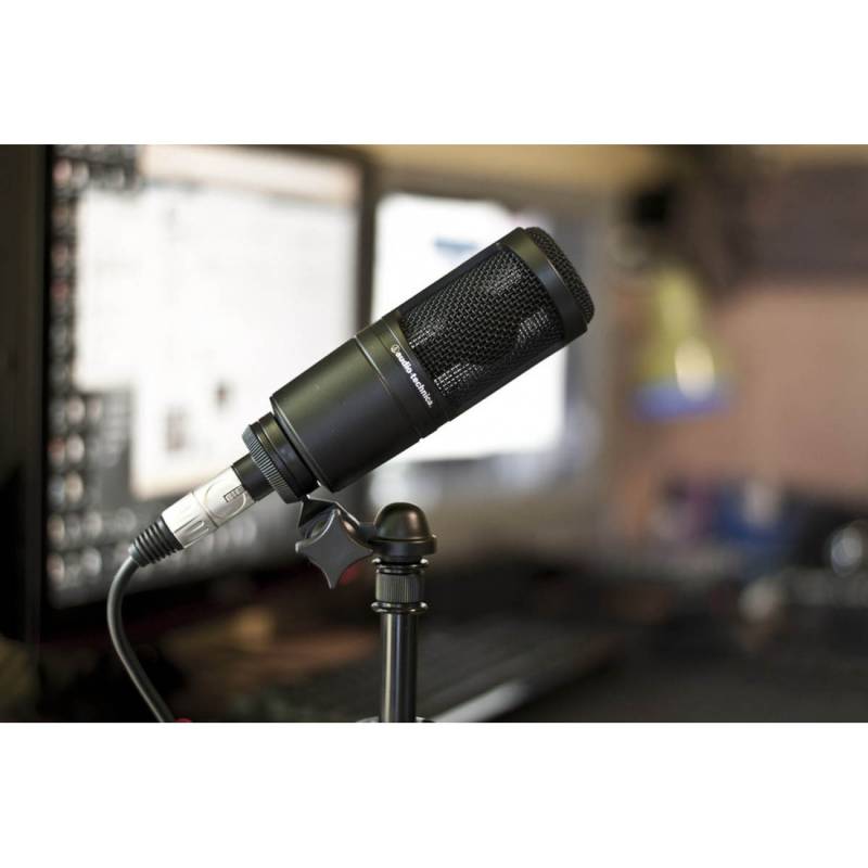 Микрофон студийный Audio-Technica AT2020