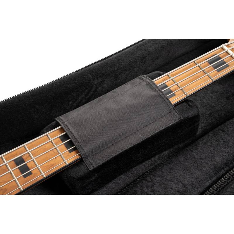 Чохол для бас-гітари CORT CPEB100 Premium Soft-Side Bag Bass Guitar
