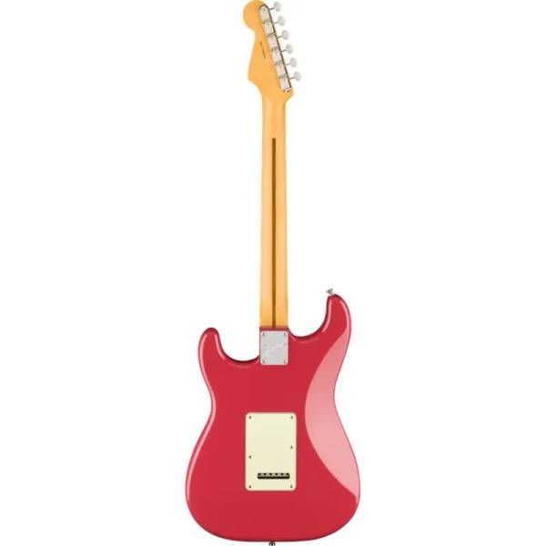 Электрогитара FENDER AMERICAN PROFESSIONAL CLASSIC STRATOCASTER FADED DAKOTA RED