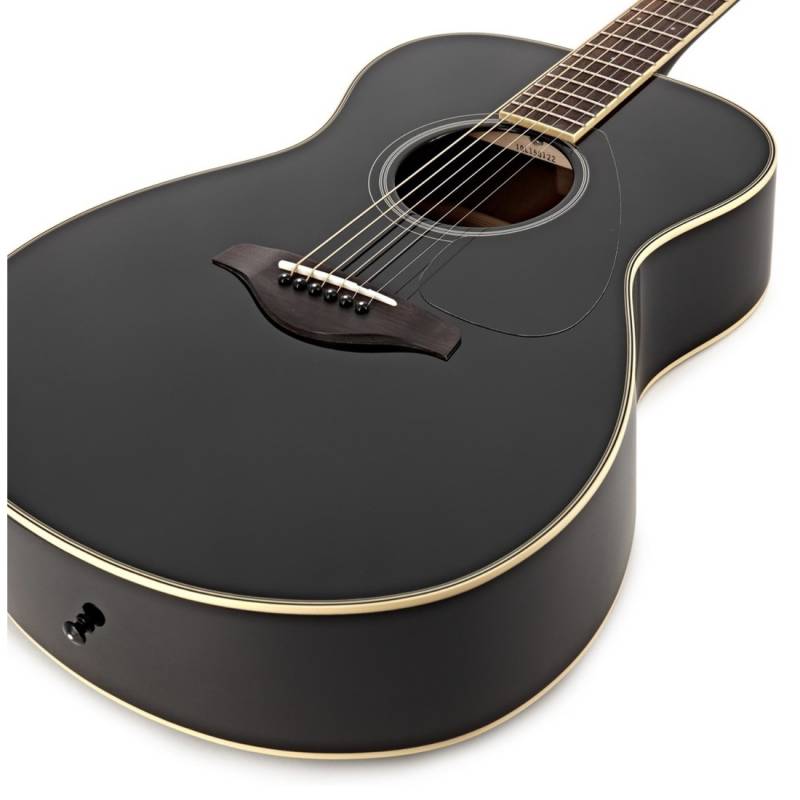 Акустическая гитара YAMAHA FS820 (BLACK)