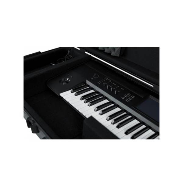 Кейс для синтезатора GATOR GTSA-KEY76 TSA ATA Molded 76-note Keyboard Case w/ Wheels