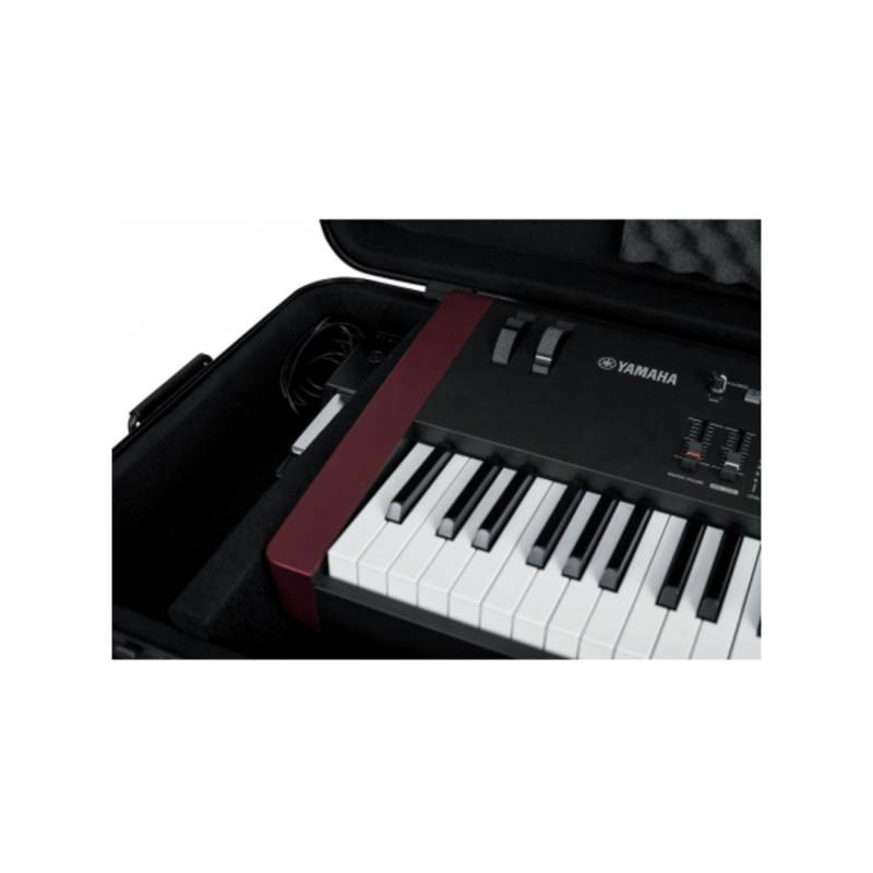 Кейс для синтезатора GATOR GTSA-KEY88 TSA ATA Molded 88-note Keyboard Case w/ Wheels