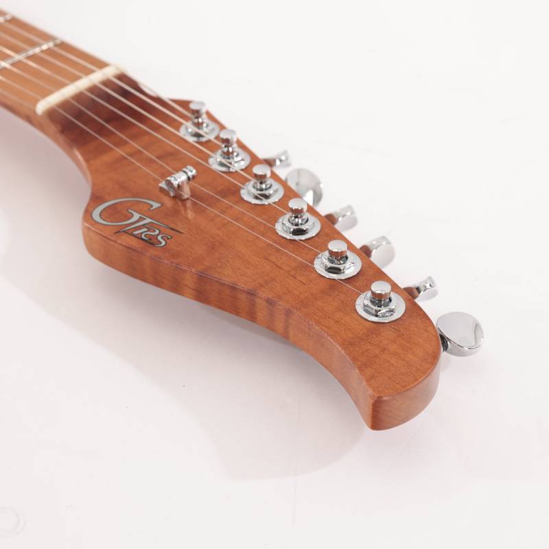 Електрогітара MOOER GTRS Professional P801 (Dark Silver)