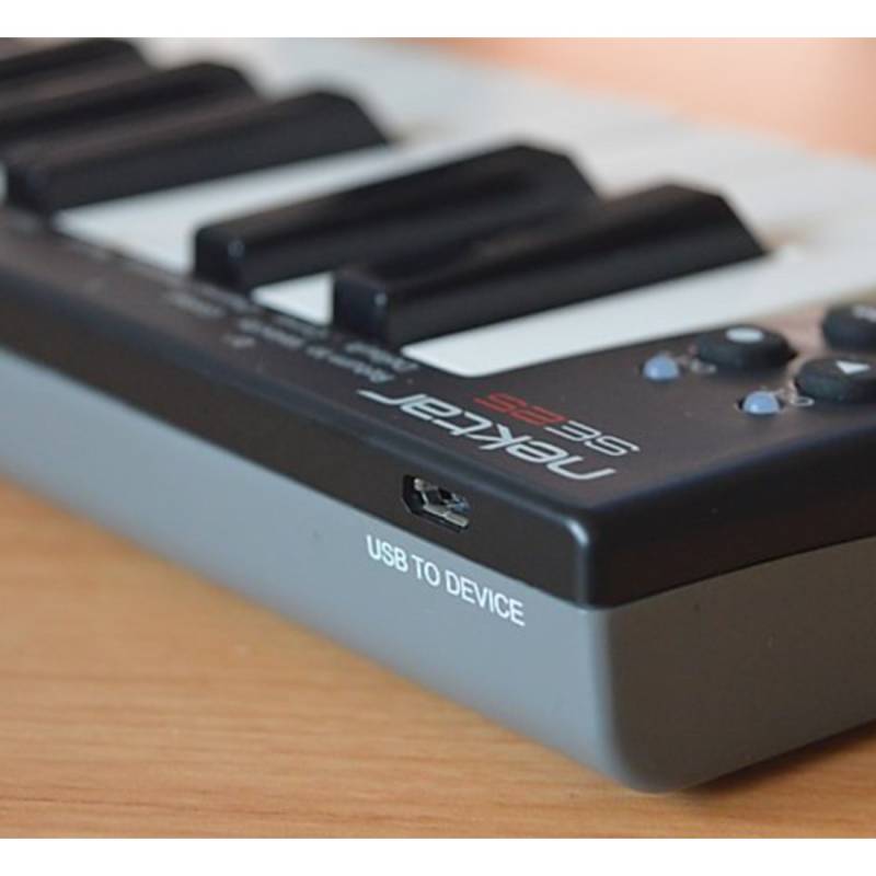 MIDI Клавіатура Nektar SE25