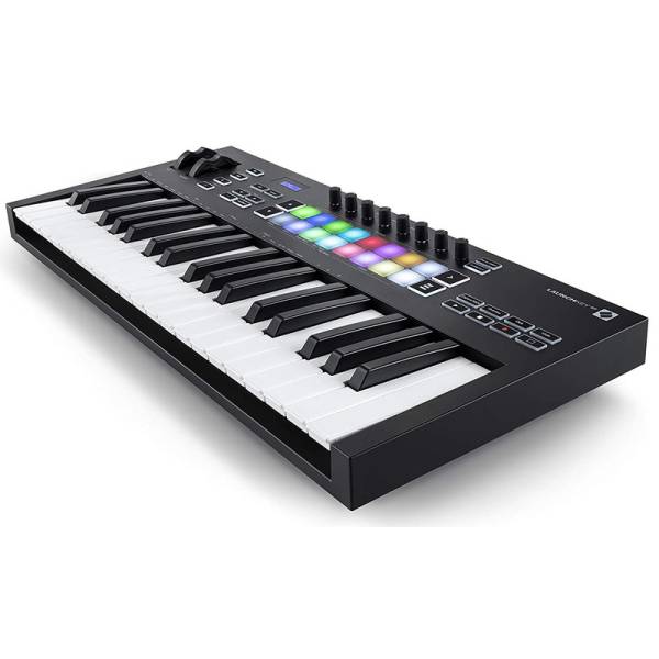MIDI Клавіатура Novation Launchkey 37 MK3