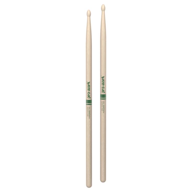 Барабанні палички Promark CLASSIC FORWARD 2BN Raw Hickory