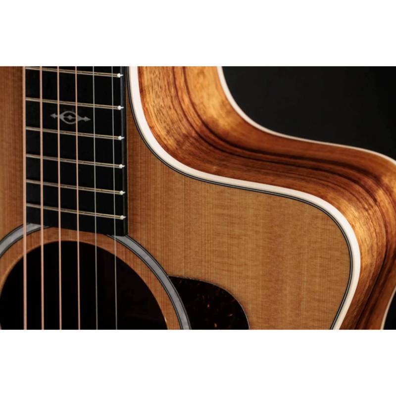Электроакустическая гитара TAYLOR GUITARS 214ce-K DLX