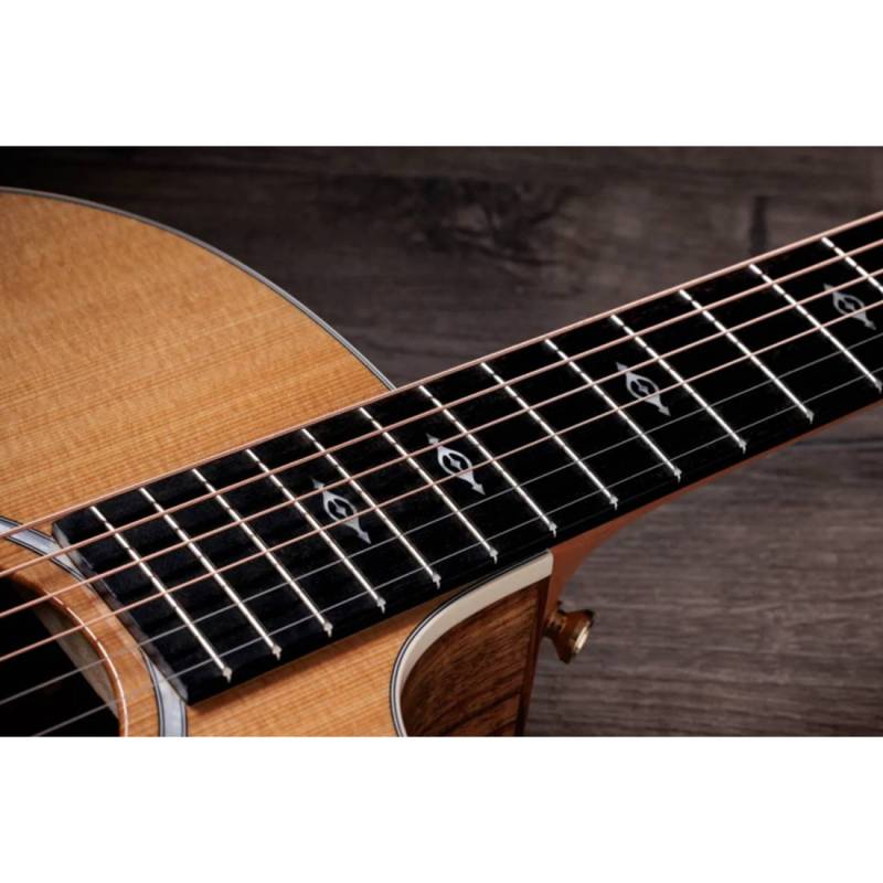 Электроакустическая гитара TAYLOR GUITARS 214ce-K DLX
