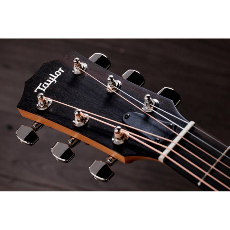 Электроакустическая гитара TAYLOR GUITARS 214ce PLUS