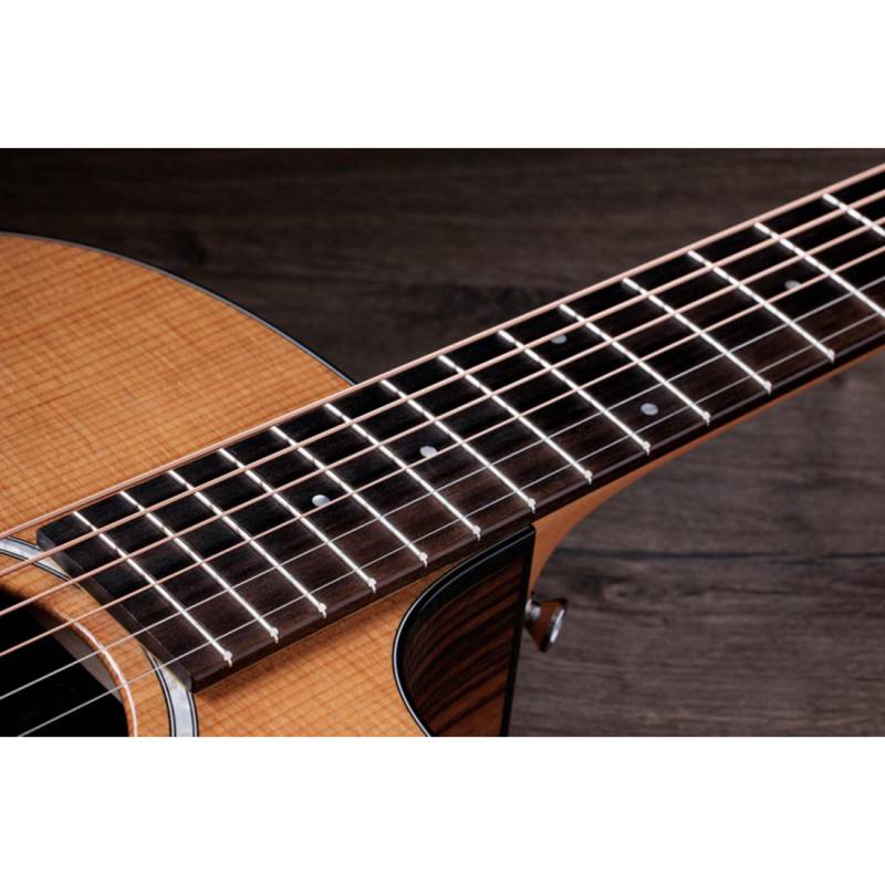 Электроакустическая гитара TAYLOR GUITARS 214ce PLUS