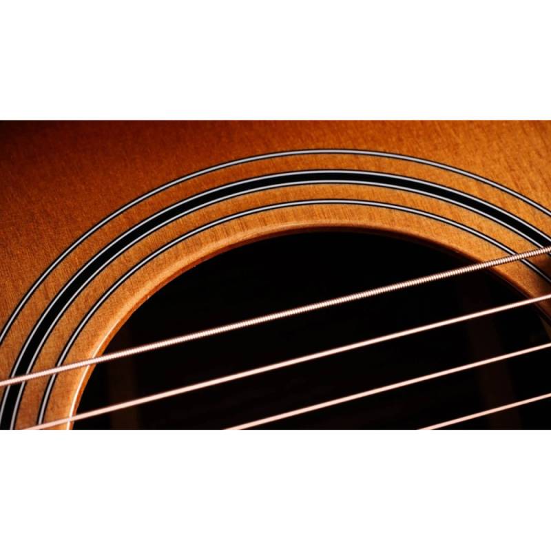 Электроакустическая гитара TAYLOR GUITARS 414ce Studio Shaded Edgeburst