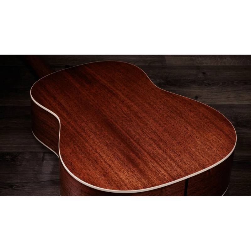Електроакустична гітара TAYLOR GUITARS Gold Label 517e Blacktop