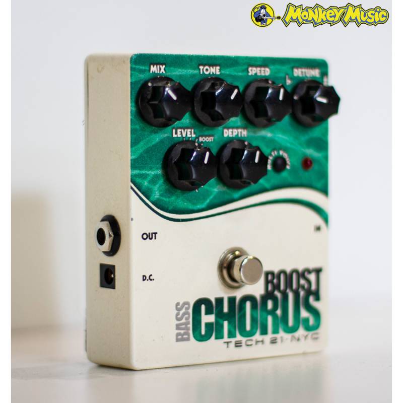 Педаль эффектов Tech 21 Bass Boost Chorus