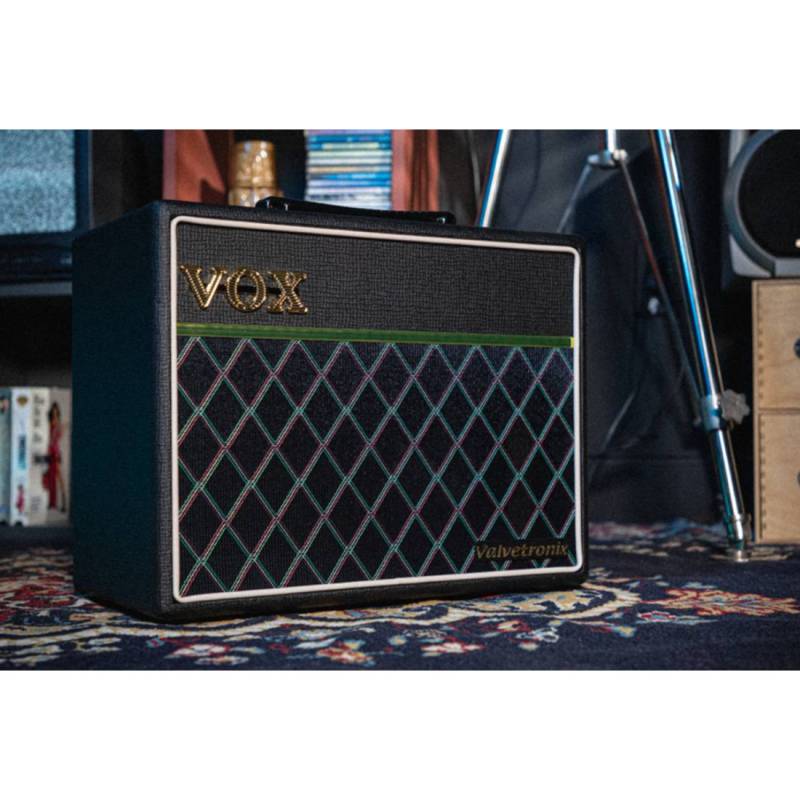 Гитарный комбоусилитель VOX VT20X Classic Blue