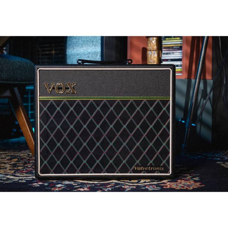 Гитарный комбоусилитель Гітарний комбопідсилювач VOX VT40X Classic Blue