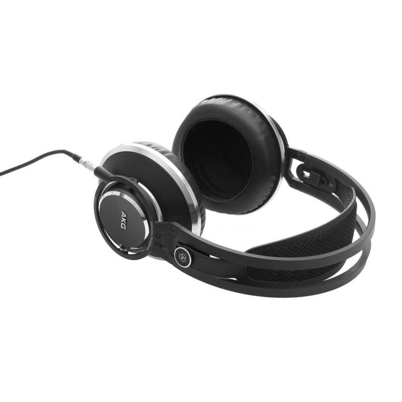Навушники закриті AKG K872