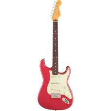 Электрогитара FENDER AMERICAN PROFESSIONAL CLASSIC STRATOCASTER FADED DAKOTA RED