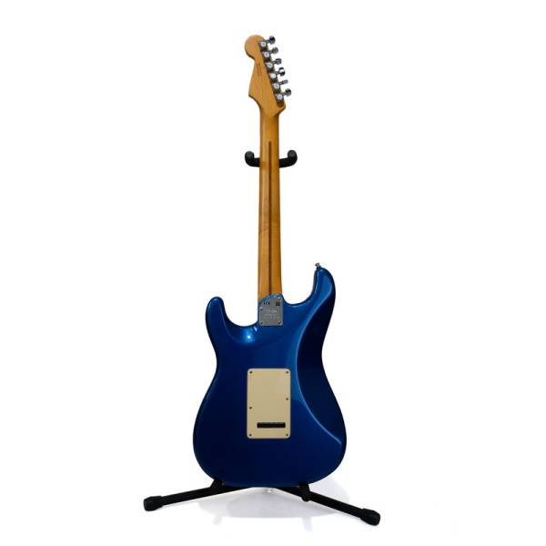 Електрогітара Fender Stratocaster American Ultra Blue