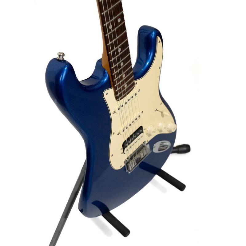 Електрогітара Fender Stratocaster American Ultra Blue
