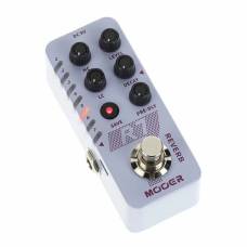 Педаль эффектов MOOER R7 Reverb