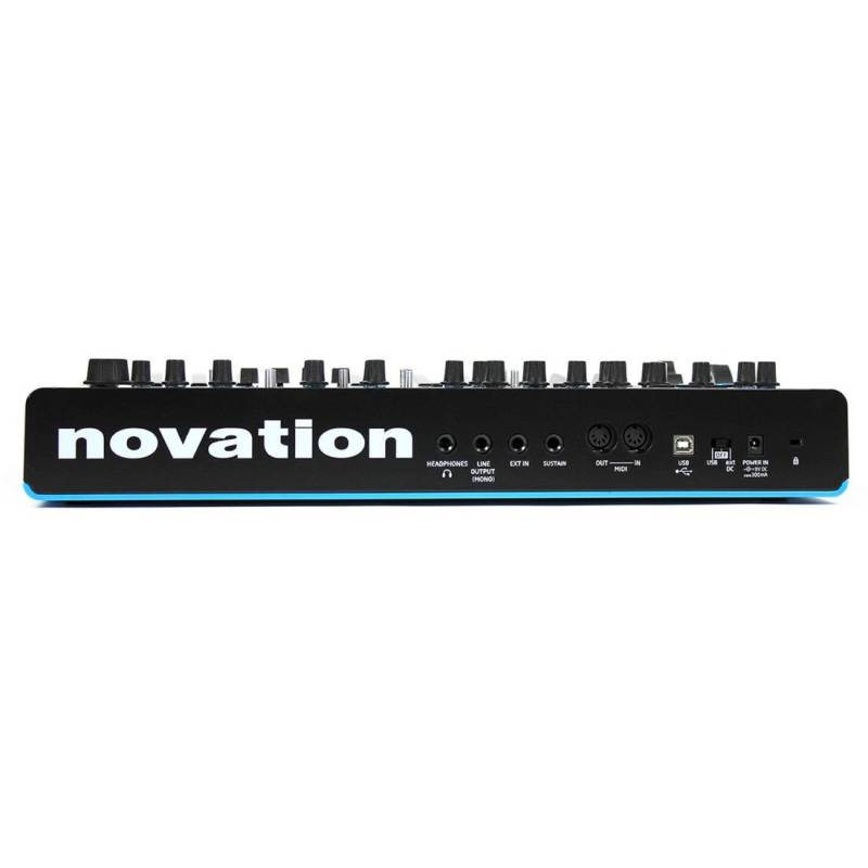 Синтезатор аналоговый Novation Bass Station II