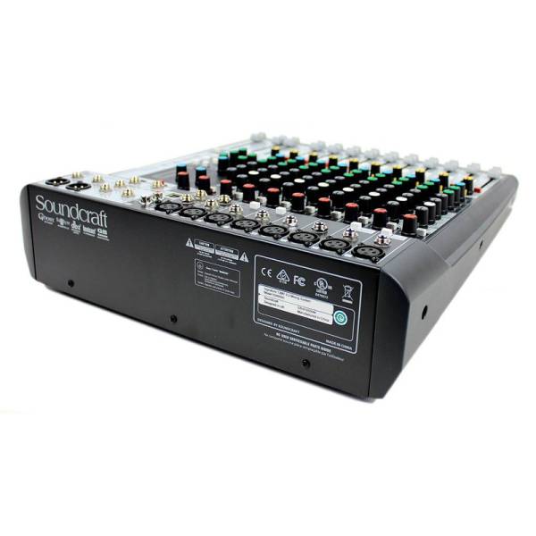 Микшерный пульт Soundcraft Signature 12MTK