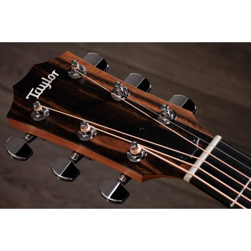 Электроакустическая гитара TAYLOR GUITARS 214CE