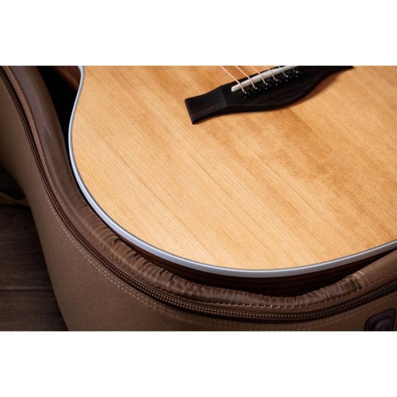 Электроакустическая гитара TAYLOR GUITARS 214CE