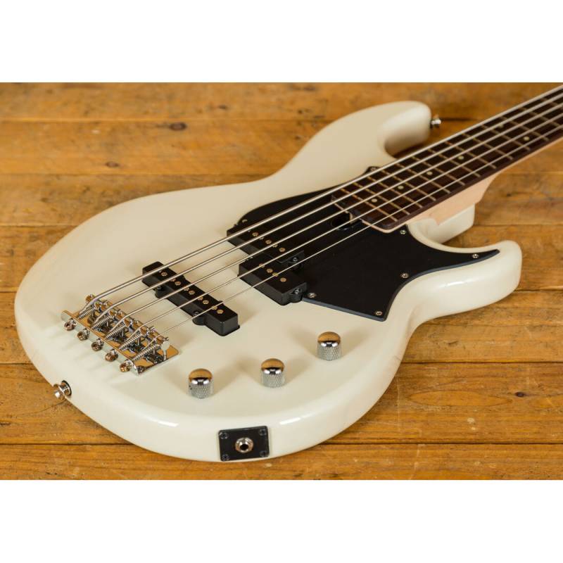 Бас-гітара YAMAHA BB235 (Vintage White)