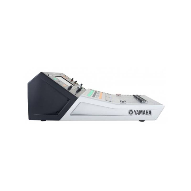 Мікшерний пульт Yamaha TF1