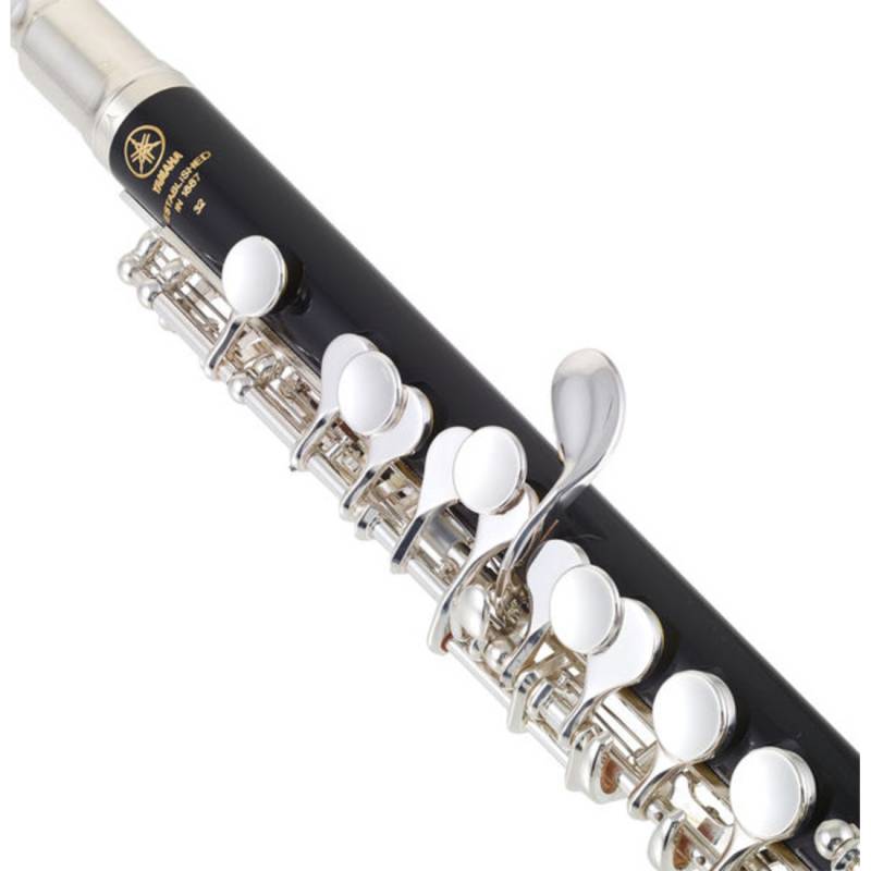 Флейта Yamaha YPC-32 PICCOLO FLUTE