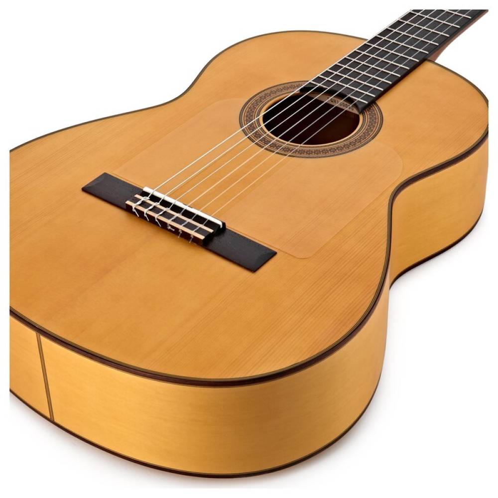Класична гітара YAMAHA CG182SF