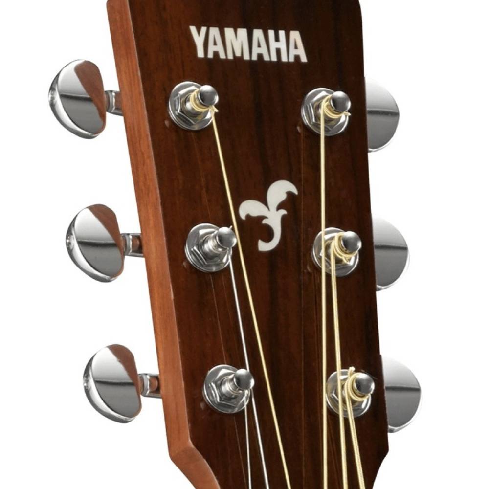 Акустическая гитара YAMAHA FG820L