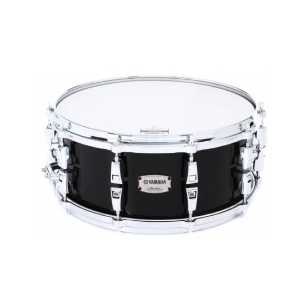 Малый барабан YAMAHA Absolute Hybrid Maple Snare 14" (Solid Black)