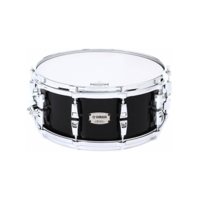 Малый барабан YAMAHA Absolute Hybrid Maple Snare 14" (Solid Black)