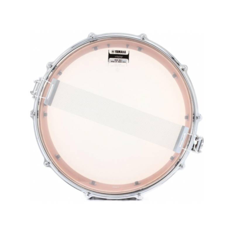 Малый барабан YAMAHA Absolute Hybrid Maple Snare 14" (Solid Black)