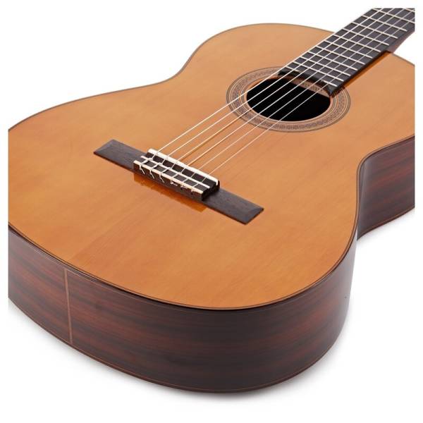 Класична гітара Yamaha CG182C