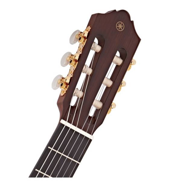 Класична гітара Yamaha CG182C